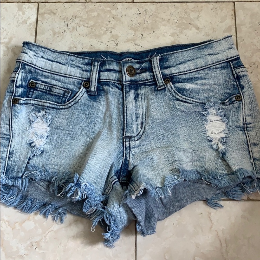 So Nikki jean shorts size 1